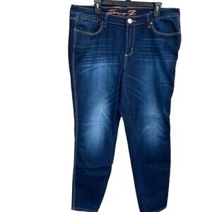 Seven7 dark wash Jeans size 18 (waist 38)